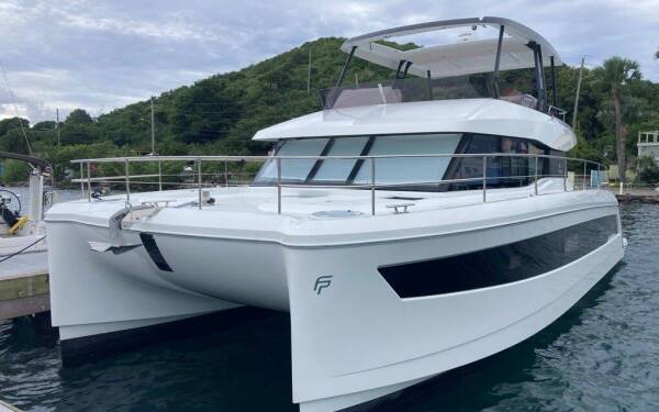 Fountaine Pajot MY6 - Yacht Charter Caribbean